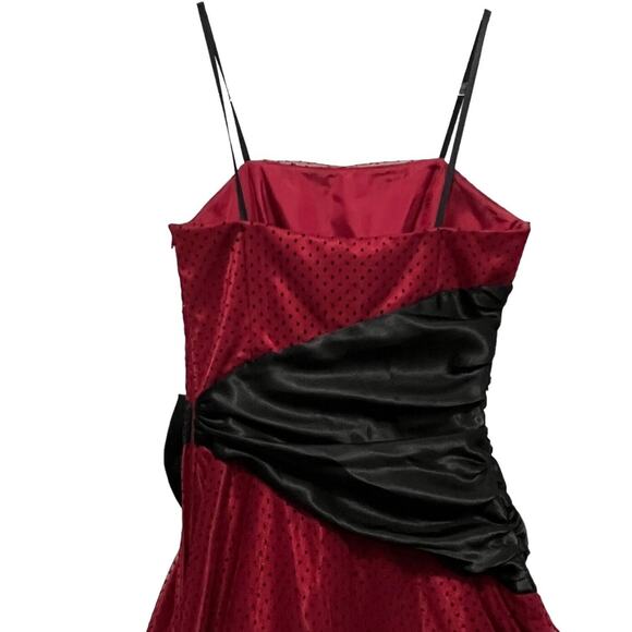 Masquerade Prom Ball Gown Dress Junior Size 3 Women Red Black Swiss Dot Retro - Picture 5 of 15